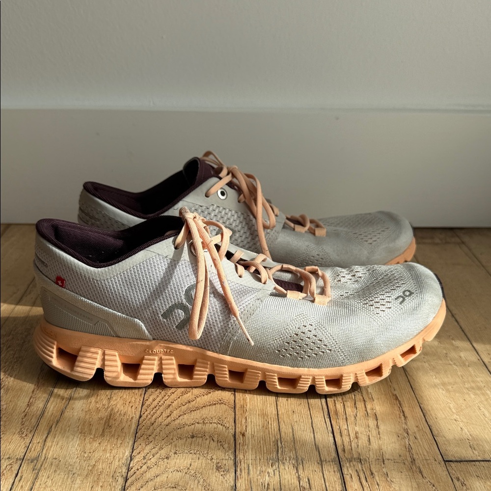 On Running Women's Cloud X sneaker in the Silver Almond colorway size 9